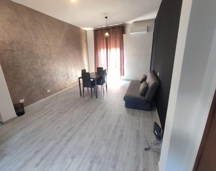Monfalcone City Room Rental Apartment Кальяри Экстерьер фото