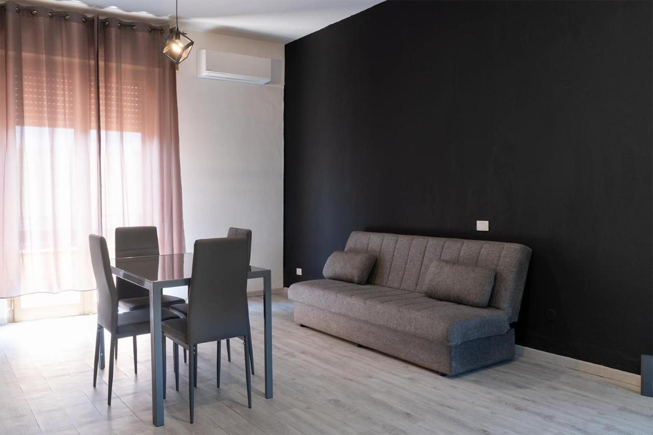 Monfalcone City Room Rental Apartment Кальяри Экстерьер фото